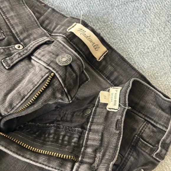 Madewell 9” High-Rise Skinny Jeans in Black Sea - Picture 4 of 5